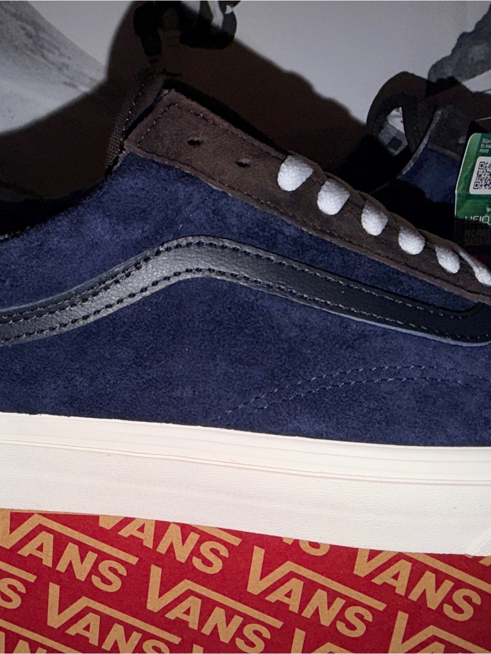 Vans Old Skool Pig Suede sz 11.5 Men’s 13.0 Woman - Picture 10 of 13